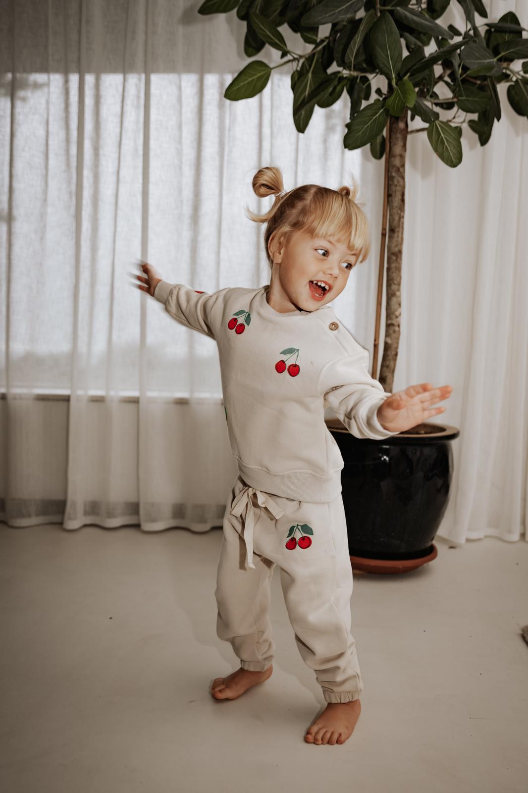 Cherry Bottom Sweatpants - Lil' Paradise Copenhagen