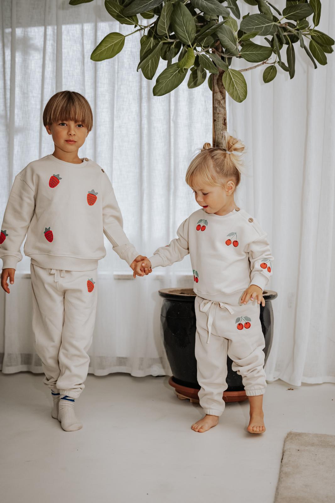 Cherry Bottom Sweatpants - Lil' Paradise Copenhagen