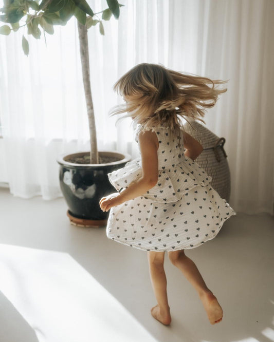 Organic Heart Garden Ruffle Dress - Lil' Paradise Copenhagen
